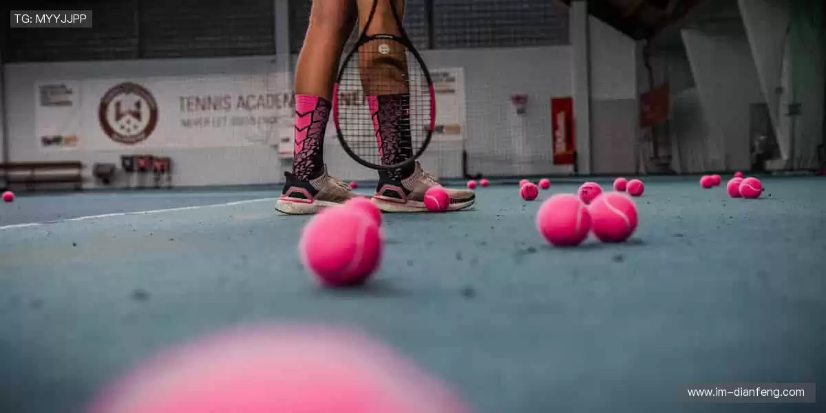 📱【指尖掌控】一键切换赛场，精彩永不缺席！